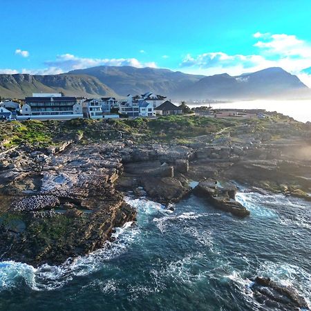 Esplanade Hermanus Luaran gambar