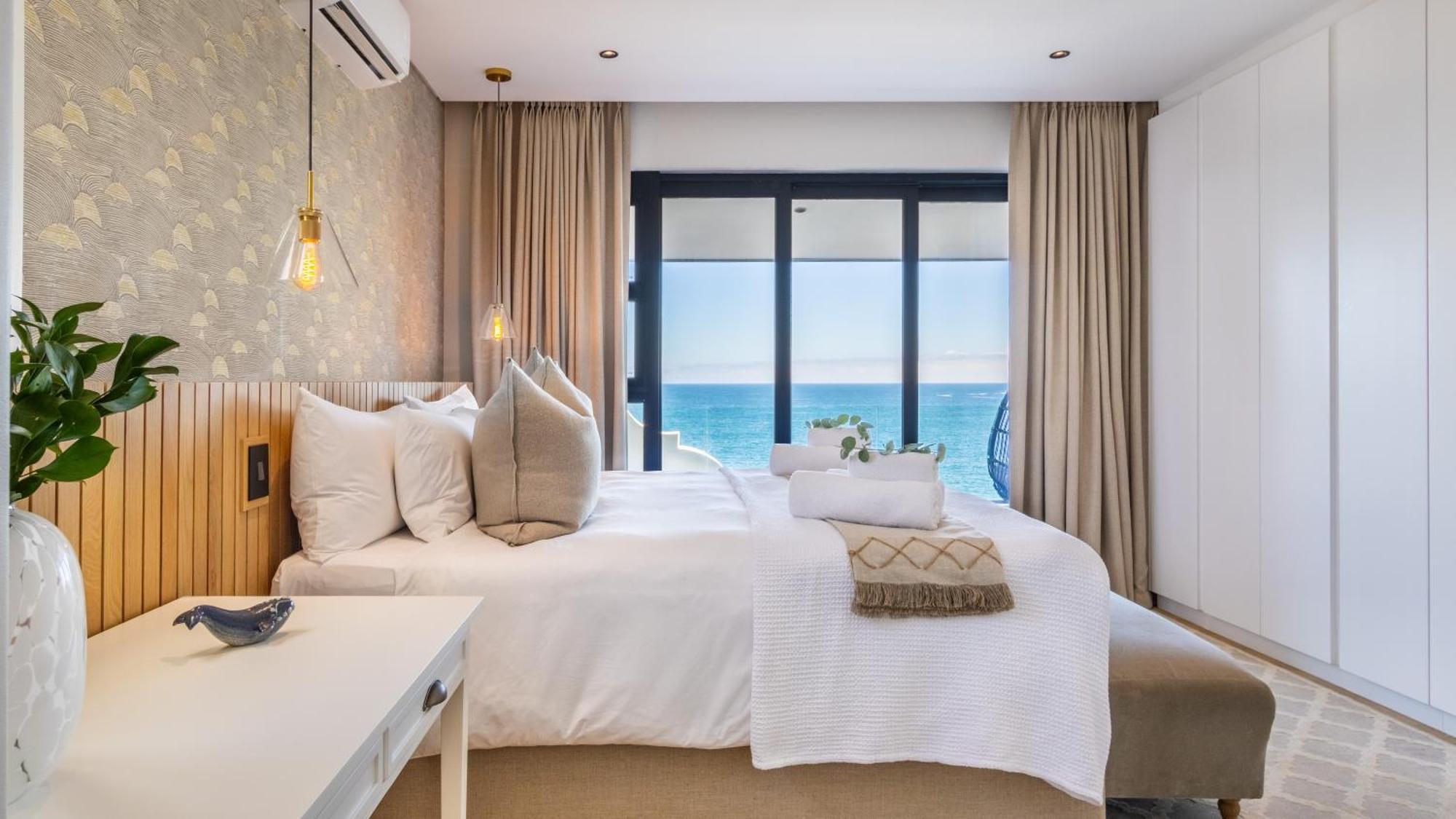 Esplanade Hermanus Bilik gambar