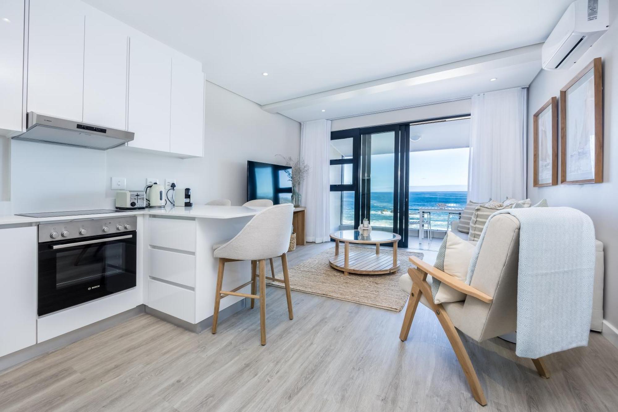 Esplanade Hermanus Bilik gambar
