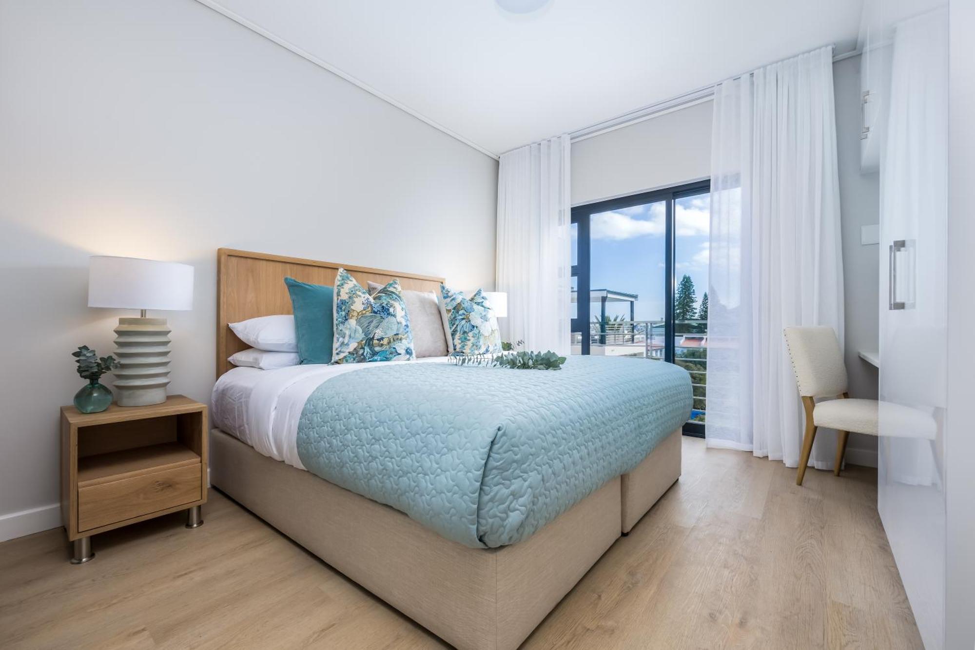 Esplanade Hermanus Bilik gambar