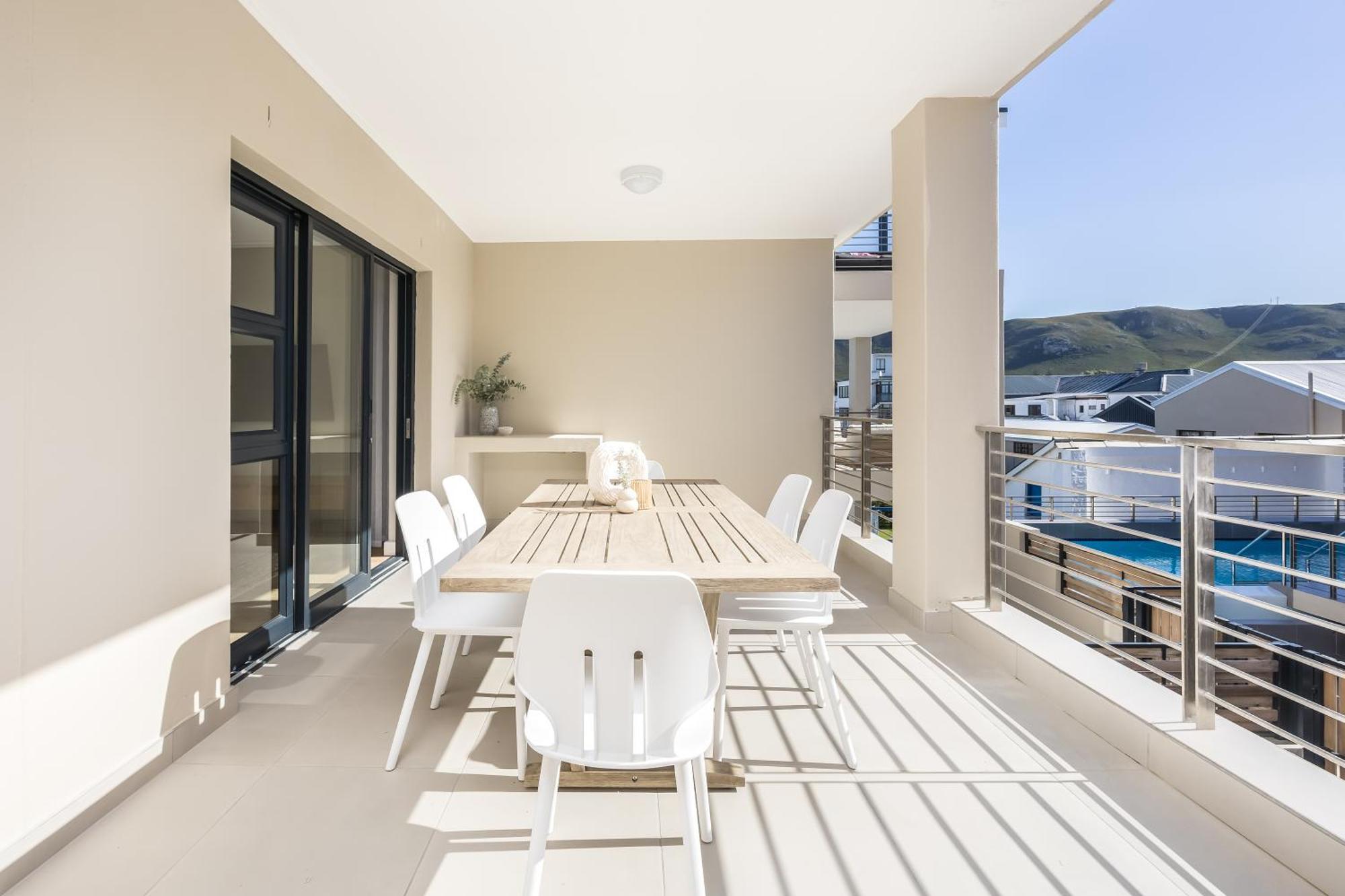 Esplanade Hermanus Bilik gambar